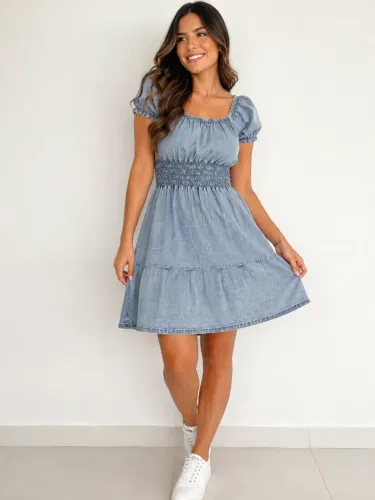 Vestido Jeans Feminino com Lastex na Cintura