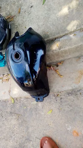Vendo tanque da 150 não e da carburada 