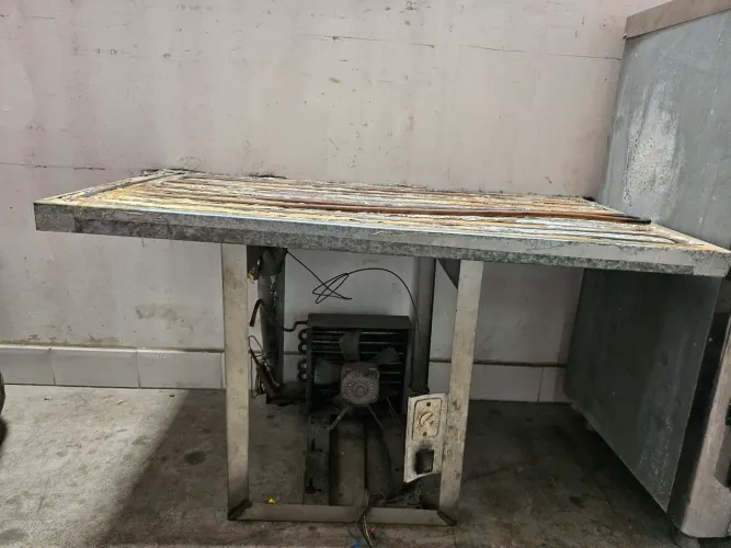 Serpentina refrigerada para montar balcão  10x 299,00