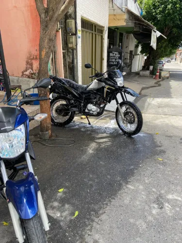 Bros 160