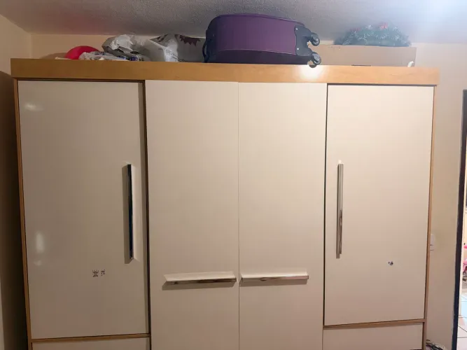Guarda-roupa