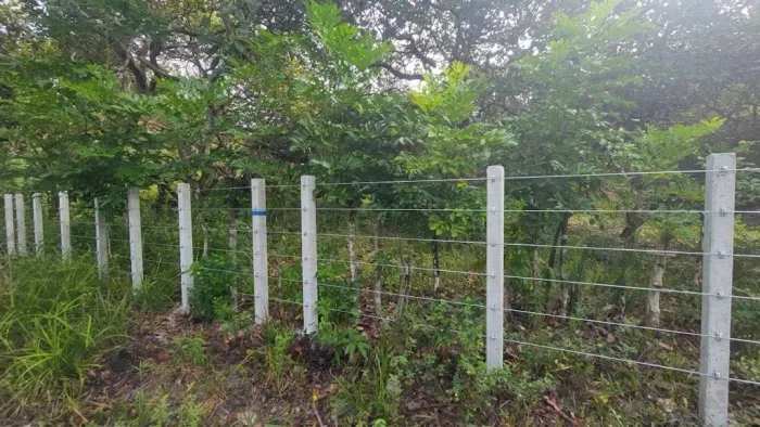 LOTE A VENDA NO LOTEAMENTO PRAIA DOS VIVERES