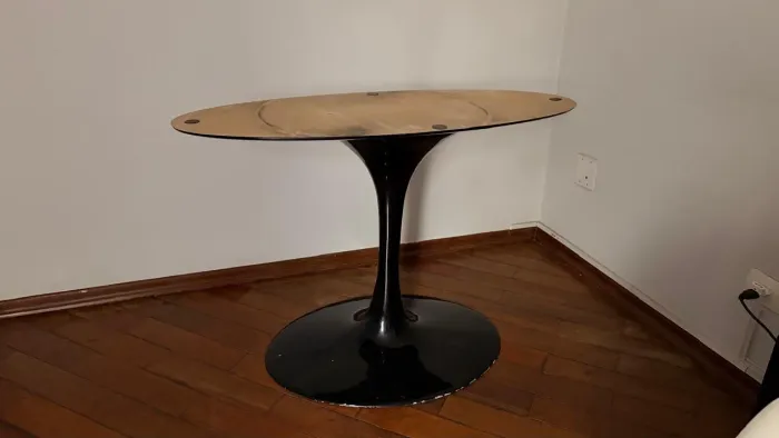 Base/pé de mesa Saarinen oval
