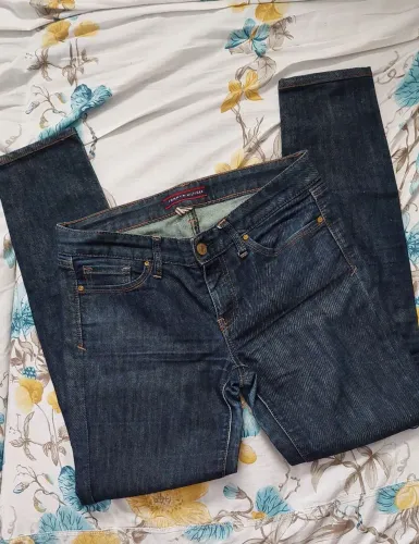 Vendo calça seminova