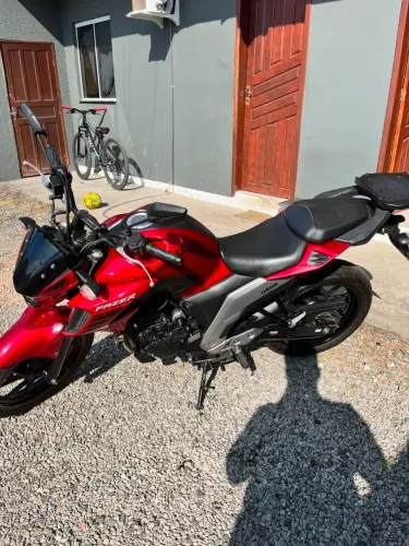 Fz 25