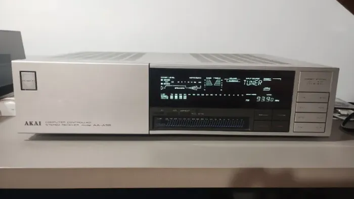 Receiver Akai AA A35 original com manual e cabo de antena 