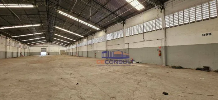Galpão para alugar, 2486 m² - Parque Industrial das Oliveiras - Taboão da Serra/SP