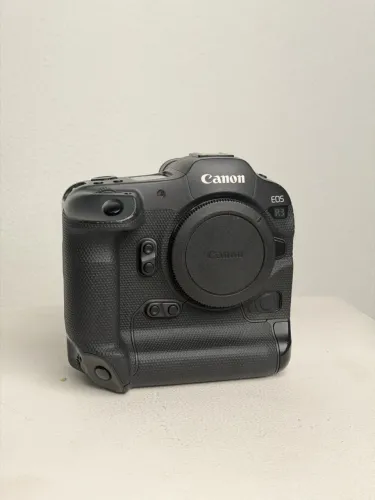 Canon R3
