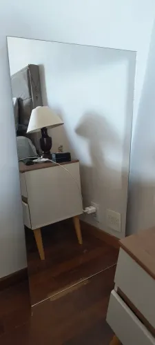 Vendo espelho!