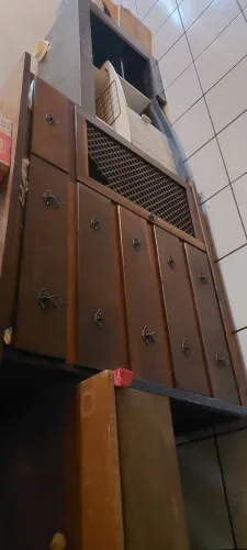 Comoda antiga maciça