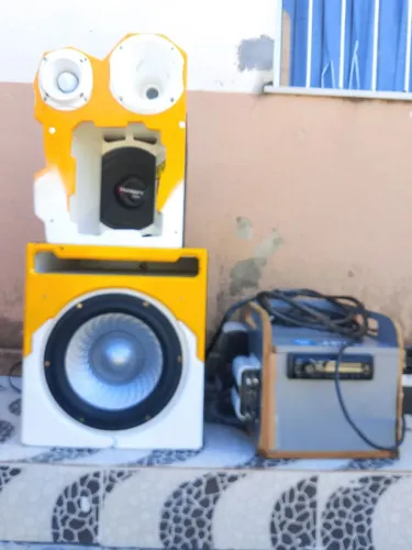 som de mala e residencial pra vender logo