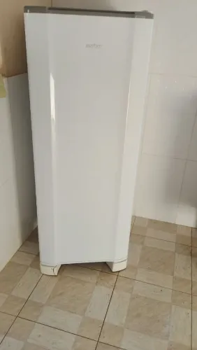 Geladeira Esmaltec BARATO