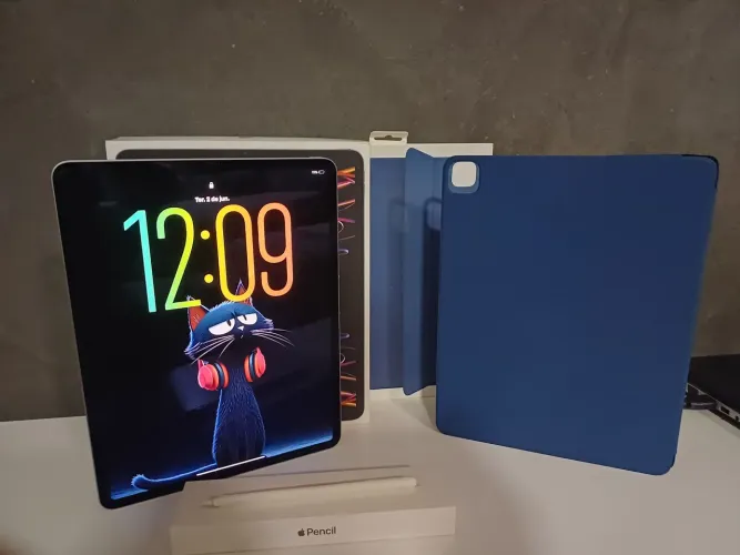 Ipad 12.9' 256Gb Wi-Fi + Apple Pen + capa original/ com apple care até dezembro