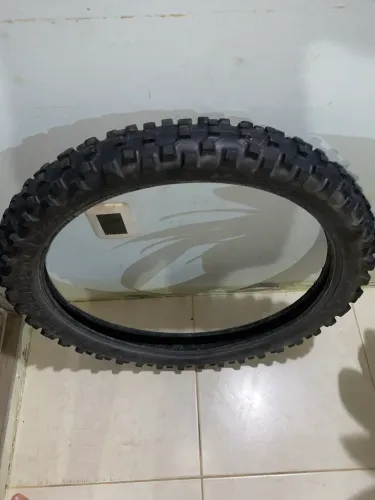 Pneu pirelli scorpion 80/100-21 meia vida