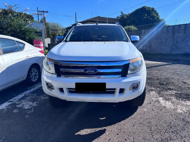 Ford Ranger Limited 3.2 20V 4X4 CD Aut. Dies. 2013