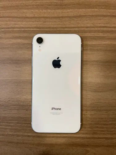 iPhone XR Branco 64gb
