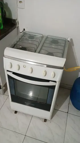 Furgão 4 bocas