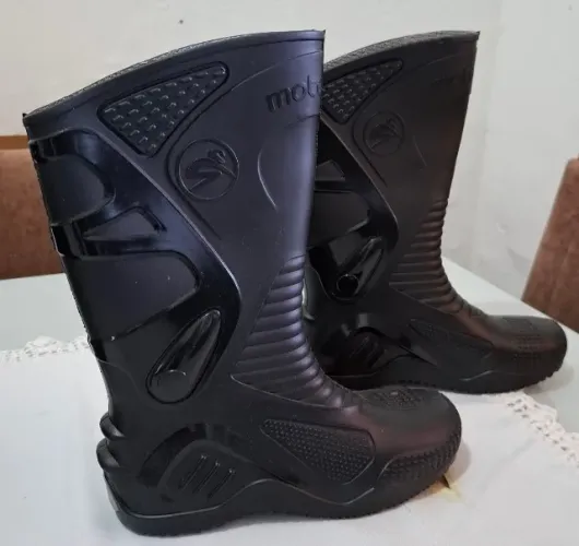 Bota Motosafe Cano Médio Impermeável