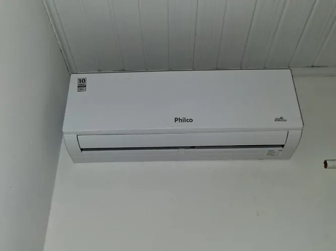 Ar condicionado 9000 BTUs somente ar frio