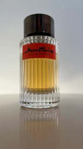 Perfume moustache rochas Paris - vintage - 2018