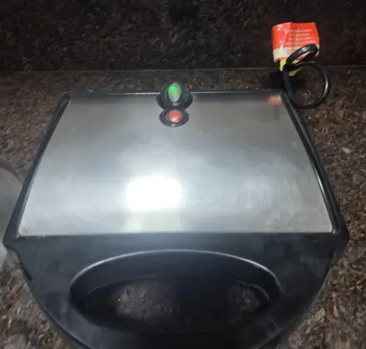 Crepeira e Hot-dog Britânia 220V