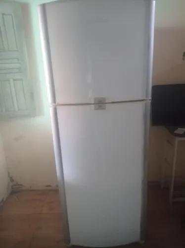 Geladeira Frost free 