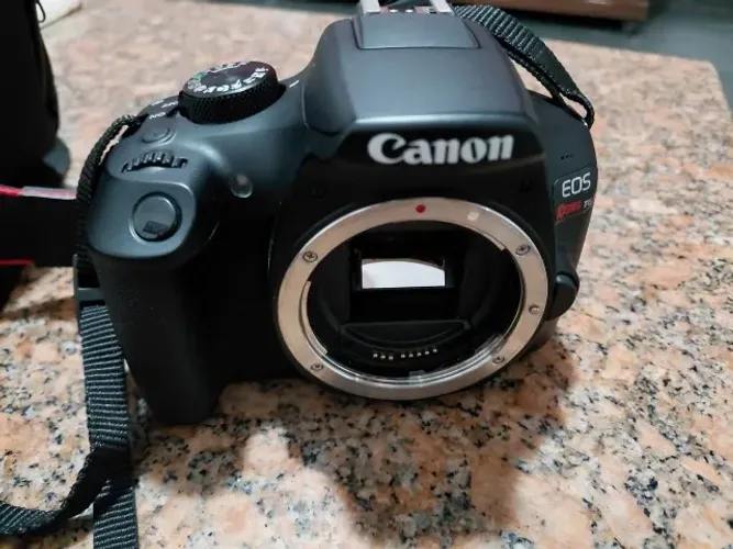 Câmera Canon EOS Rebel T6
