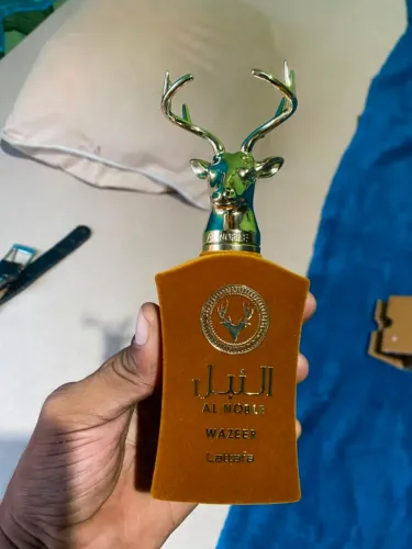 Perfume Wazeer Al Noble Lattafa Árabe Edp 100ml