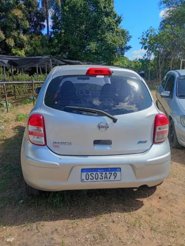 Nissan March SV 1.6 16V Flex Fuel 2013