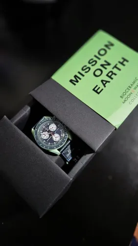 Relógio omega × swatch