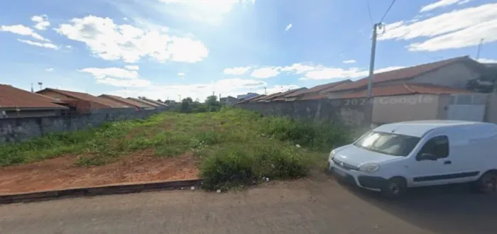 Lote Plano 1.110m² Escriturado c/ Projeto Aprovado para 10 Casas - Setor Nordeste