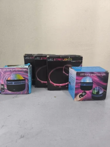 Kit três fitas led mas dois projetores de luzes novo bem abaixo o do preço de mercado