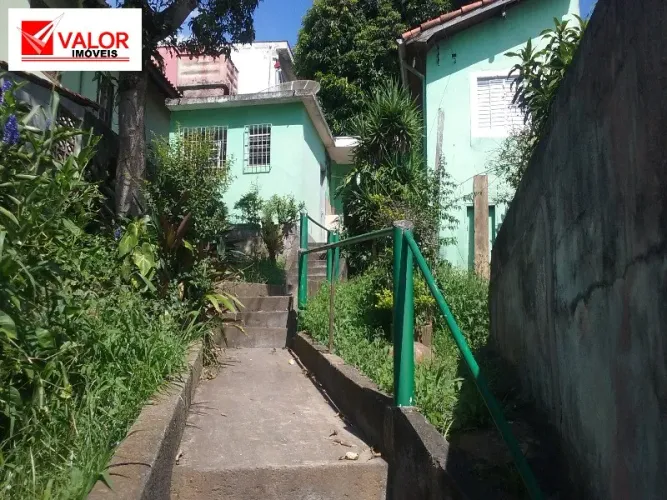 TERRENO ÓTIMO PARA 2 SOBRADOS ou GALPÃO