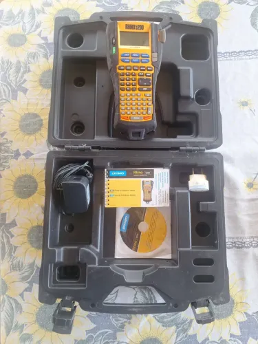 Etiquetadora Profissional 5200 - Rhinopro - DYMO