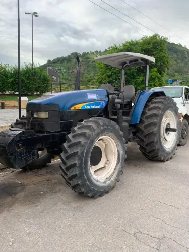 trator new holland TM 150