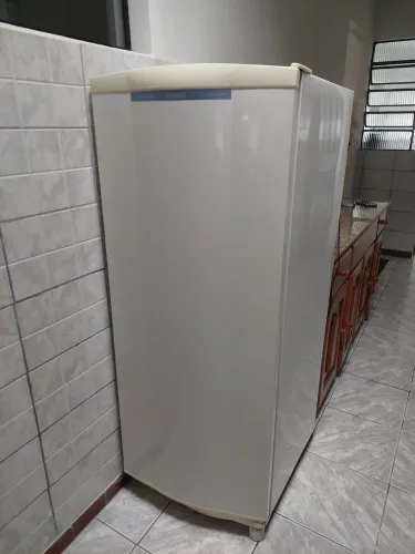 Geladeira Cônsul 300 litros