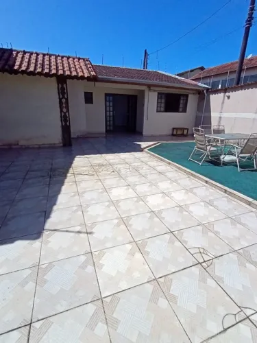 Casa para Venda em Itanhaém, Laranjeiras, 1 dormitório, 1 banheiro, 1 vaga