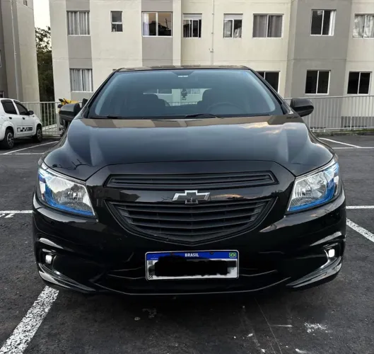 Chevrolet Onix JOY Hatch 1.0 8V Flex Mec. 4P 2017
