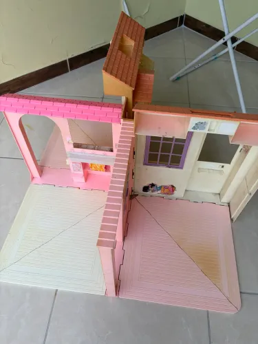 Casinha antiga da Barbie