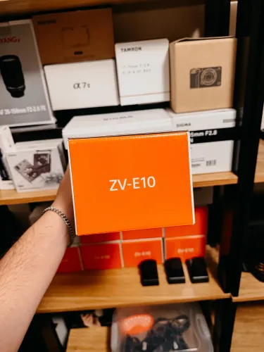 Câmera Sony Zv-e10 NOVA