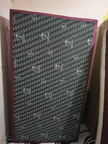 Base e colchão solteirão - R$ 350