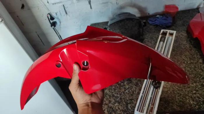 Paralama Dianteiro Fan 160 2024 Vermelho Original Honda - R$ 350 na Honda