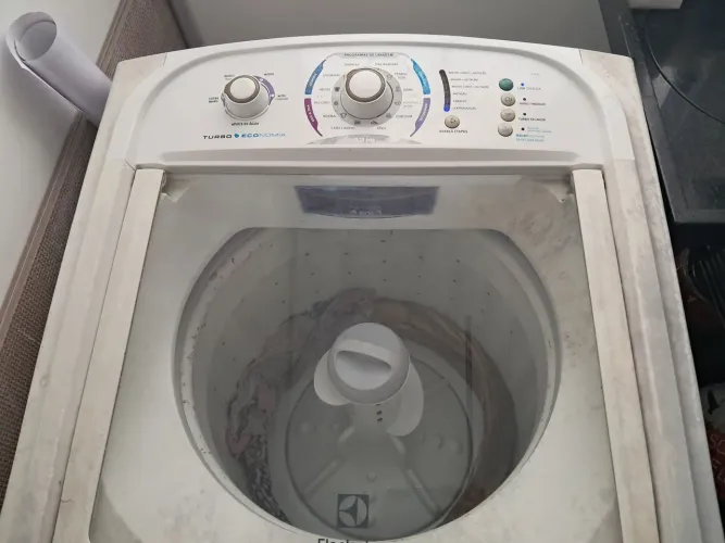 Máquina de lavar Eletrolux 13