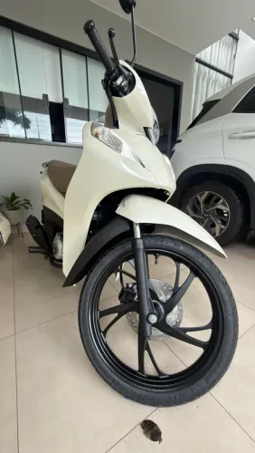 Honda Biz 125 EX/ 125 EX Flex 2026