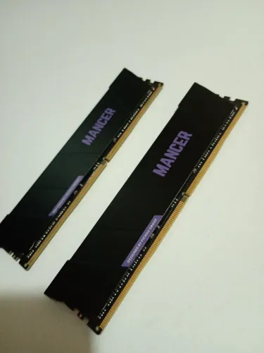 2x Memória RAM Mancer 8GB DDR4 3200MHz - 16GB Total - Nunca usadas
