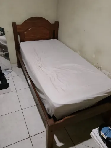 Cama de solteiro 