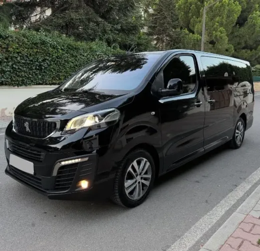 Peugeot Expert Cargo 1.5 Turbo Diesel 2023