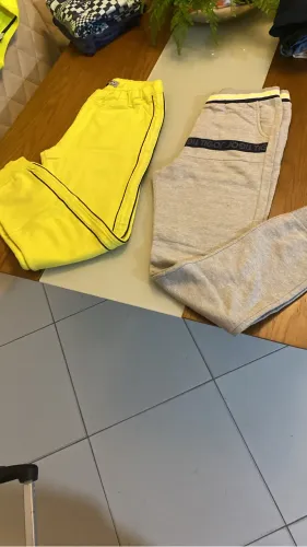 Vendo roupinhas p menino de 8 a 12 anos