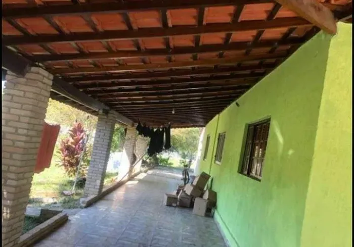 Chácara à venda no Parque Agrinco Guararema/SP | Pomar formado, lago e casa de caseiro