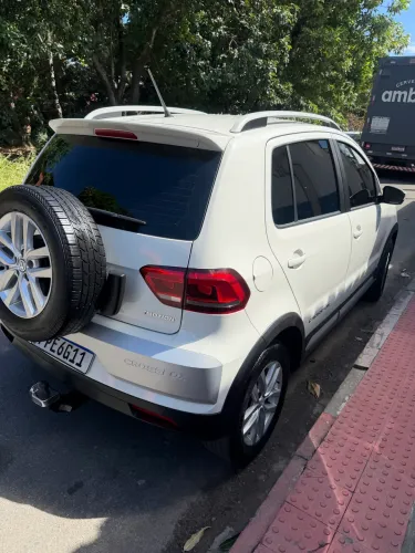 Volkswagen Crossfox I Motion 1.6 T. Flex 16V 5P 2015